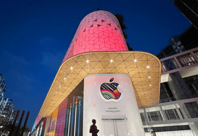 A man walks past the barricade of India's first Apple retail store, that opened on April 18, 2023 at Jio World Drive Mall, Mumbai, India (Photo: April 5, 2023 by Reuters/Francis Mascarenhas)