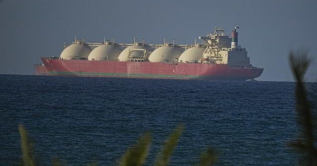 Trump warns 'shootin' starts' if Iran fails to reopen Strait of Hormuz —  says regime 'better stop' charging tolls as 300 ships wait amid cease-fire  - AOL