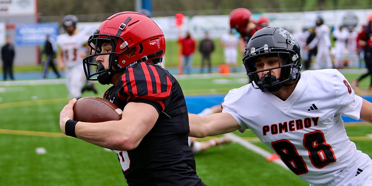 PHOTO GALLERY: Wahkiakum races by fast-paced Pomeroy in State quarterfinals
