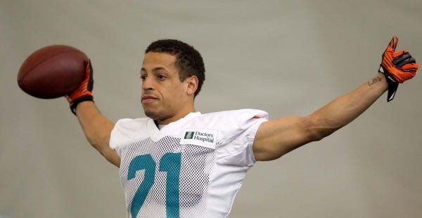 brent grims playing well for miami dolphins nfl bulge 2015 brent grims playing well for miami dolphins nfl bulge 2015