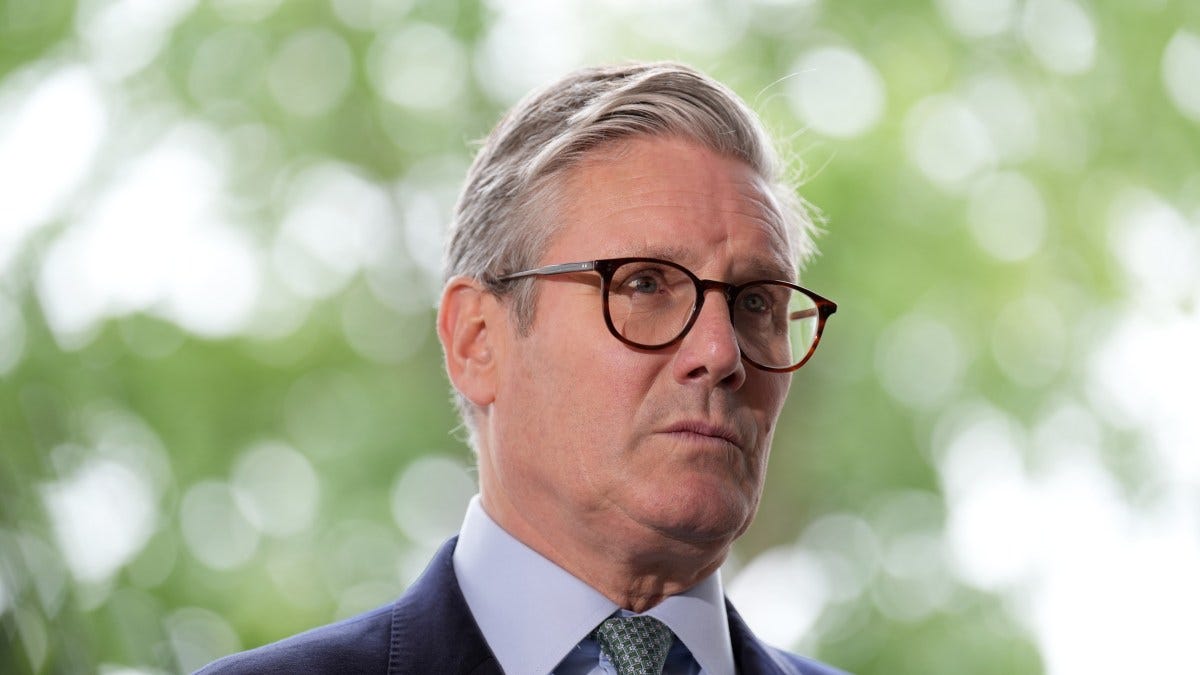 Keir Starmer vows to restore trust in politics after 'cronyism' row