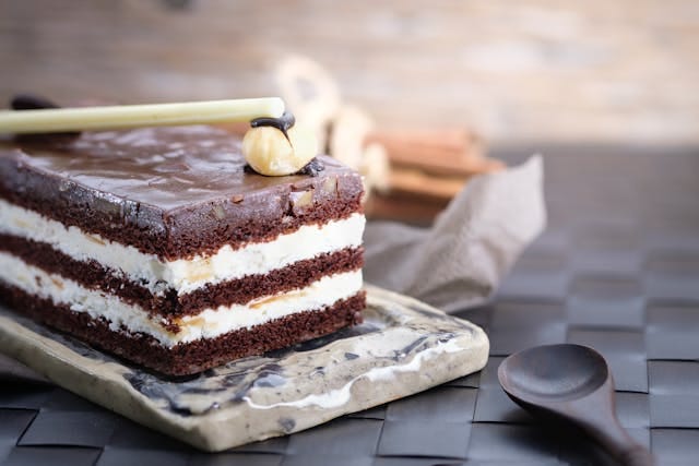 Chocolate and vanilla layer cake