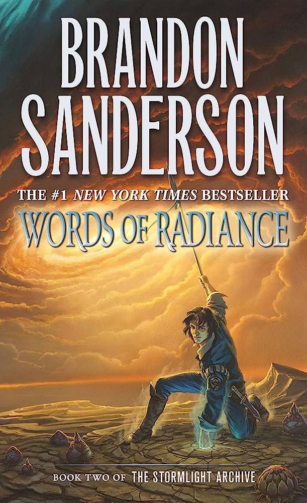Words of Radiance : Sanderson, Brandon: Amazon.in: Books