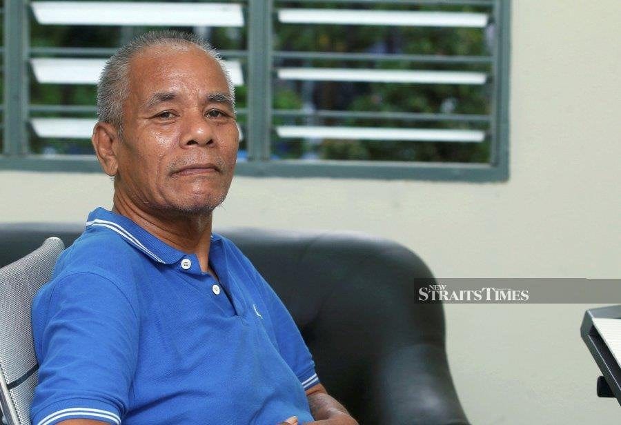 Renowned composer and musician Ross Ariffin, who previously made headlines after it was discovered he had been living as a homeless person, has died. - NSTP file pic Renowned composer and musician Ross Ariffin, who previously made headlines after it was discovered he had been living as a homeless person, has died. - NSTP file pic