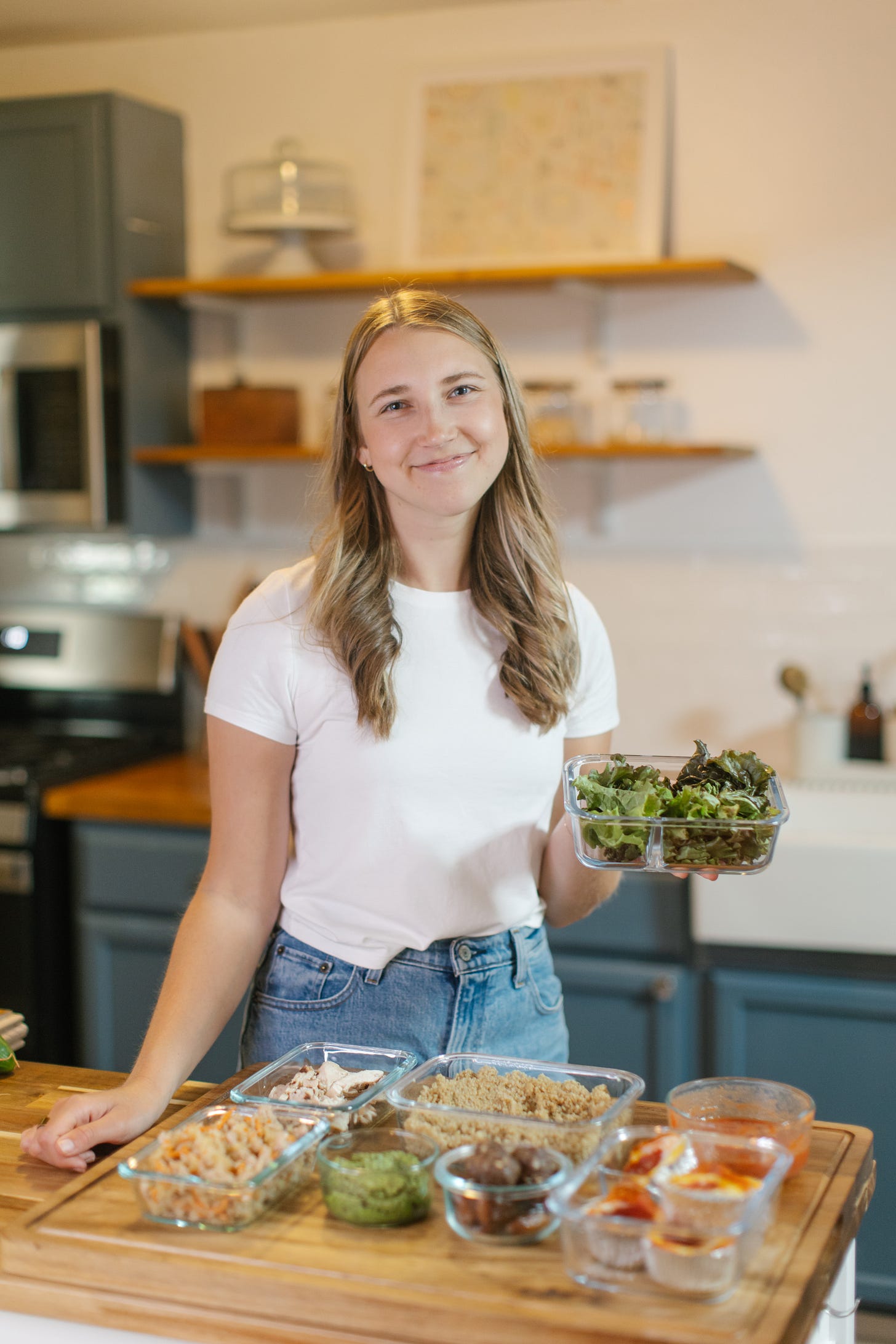girl in the kitchen meal prepping for the week for healthy and easy meals that actually taste good