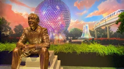 Disney shows off Walt Disney statue coming to EPCOT