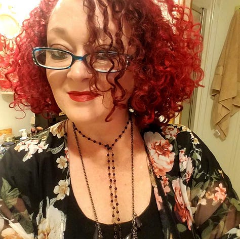 Images of curly hair in 3B/3C curl pattern.