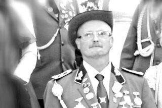 Frank Pooch ist im Alter von 54 Jahren verstorben.