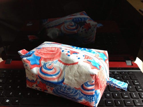 Box purse Box purse