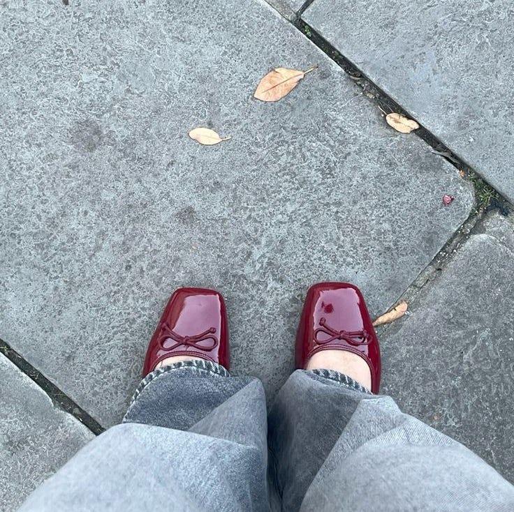 Artwork for thearchiveofher’s Substack