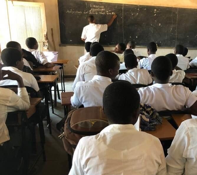 May be an image of 8 people, people sitting, people standing and indoor May be an image of 8 people, people sitting, people standing and indoor