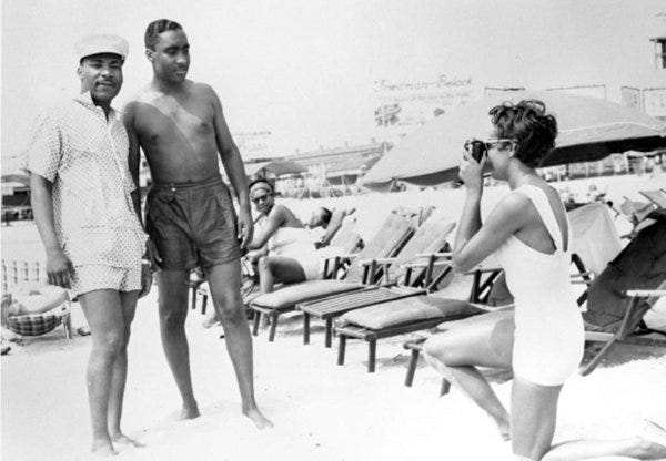 chickenbonebeachmlk_0.jpg chickenbonebeachmlk_0.jpg