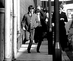 George's fall at the intro of Hard Day Night : r/beatles