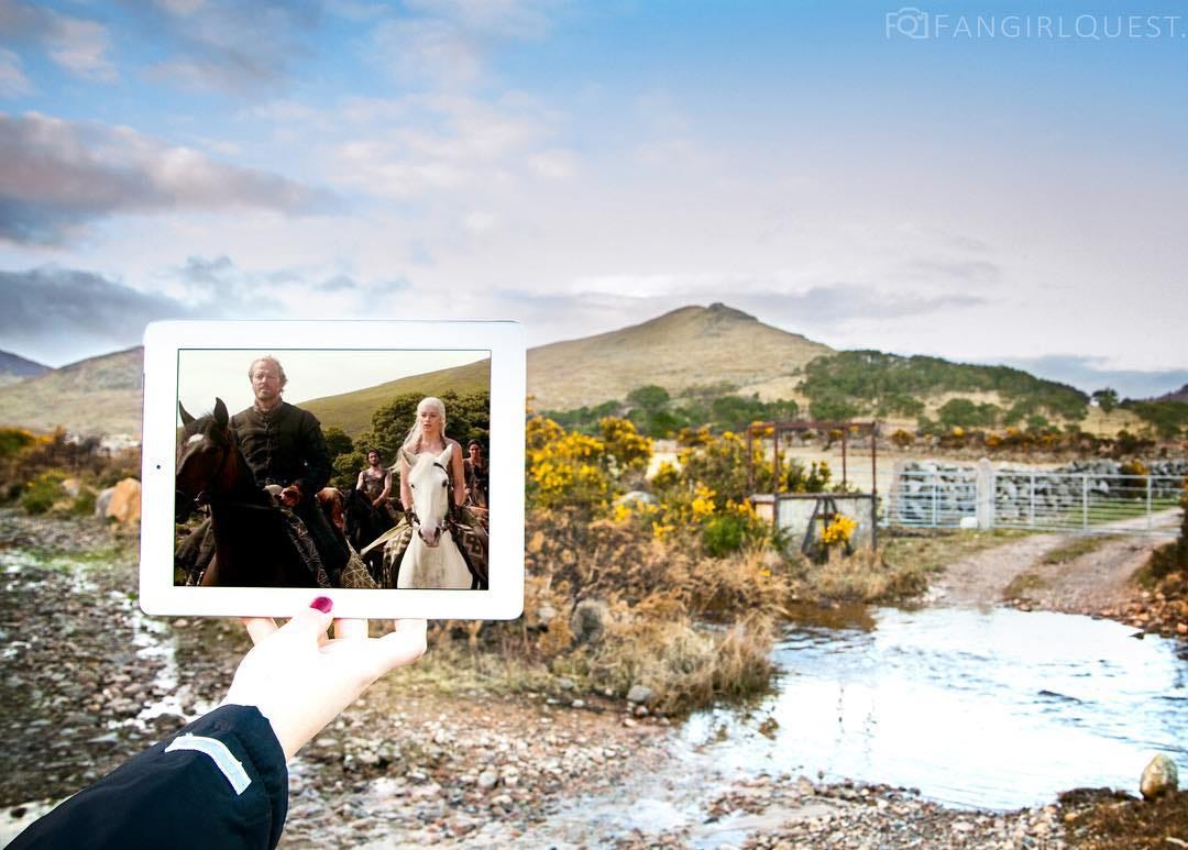 Jorah i Daenerys również gdzieś w Irlandii Północnej.