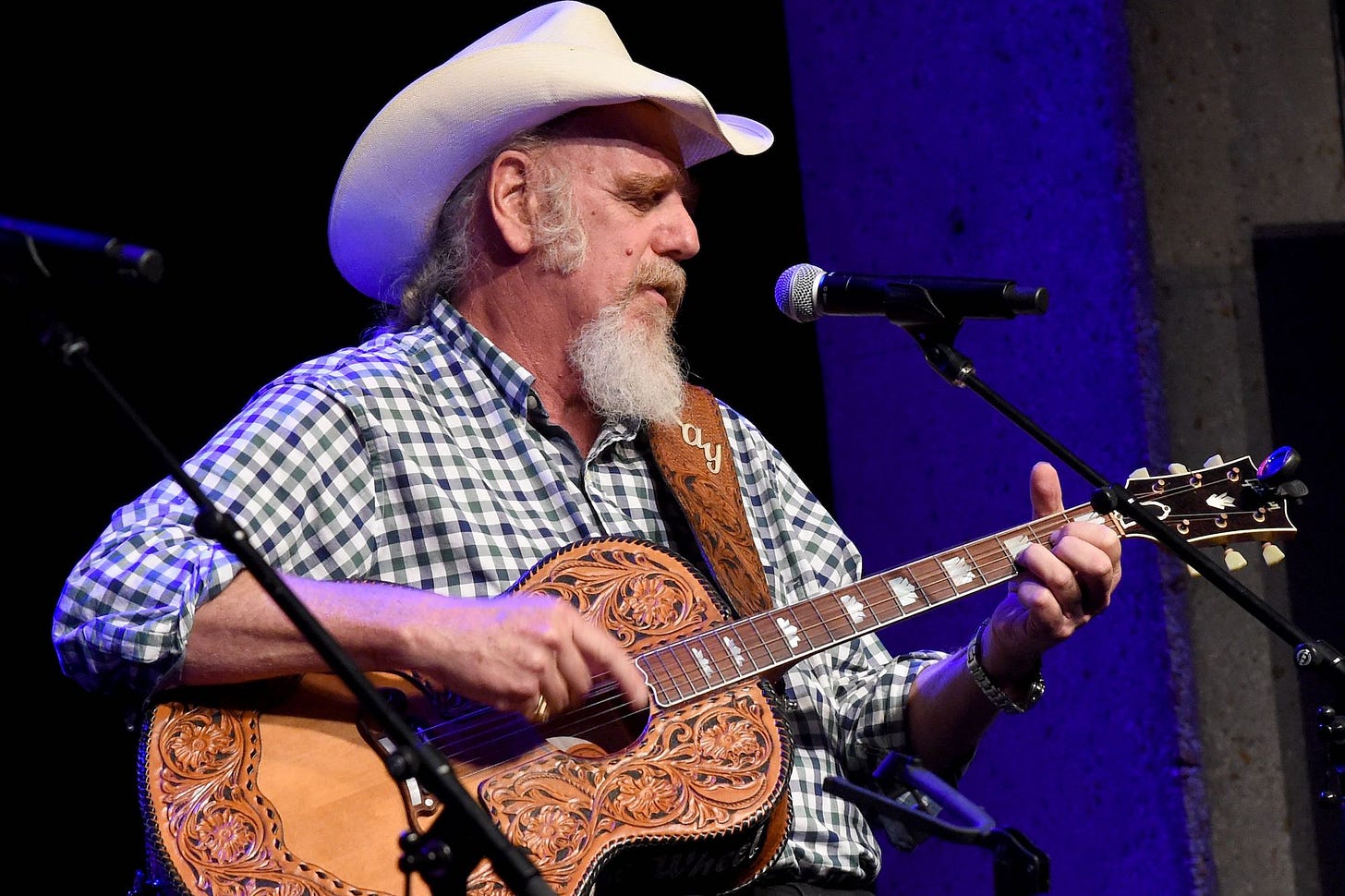 Asleep at the Wheel's Ray Benson Tests Positive for COVID-19 – Rolling Stone