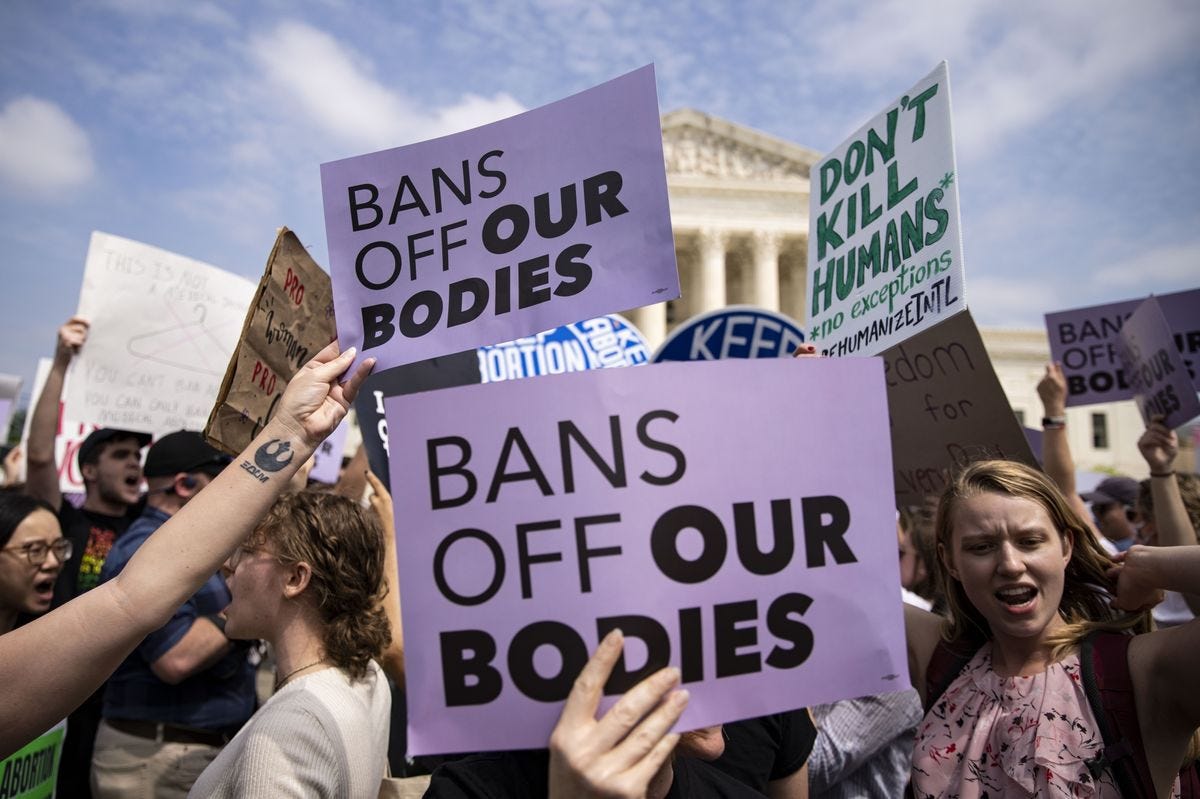 Bloomberg Evening Briefing: What Happens If Roe v Wade Is Overturned? - Bloomberg Bloomberg Evening Briefing: What Happens If Roe v Wade Is Overturned? - Bloomberg