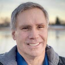 Author Gordon Carroll