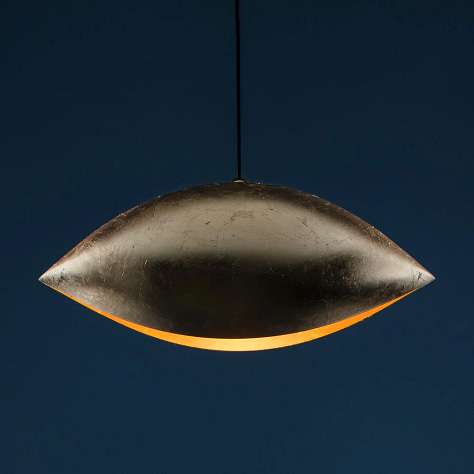 Partitina Ping-Pong / Dining / Working Table from Lava | Luci d'Oro Mamagola Suspension Light from Catellani & Smith | Secant Jug from Atelier Polyhedre
