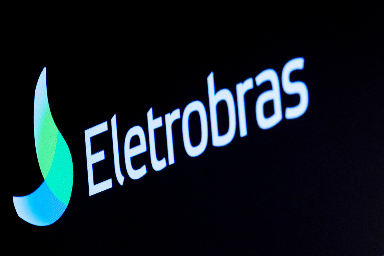 Eletrobras (ELET3) capta R$ 2 bilhões em debêntures da Eletronorte
