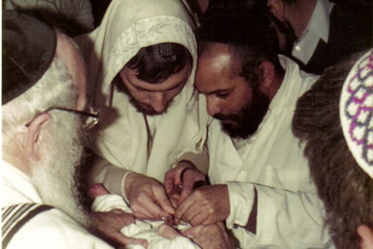 To Bris or Not to Bris? – Lilith Magazine