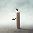 đĄThe Fed's Cutting Rates, Why Are Mortgages Still Expensive?