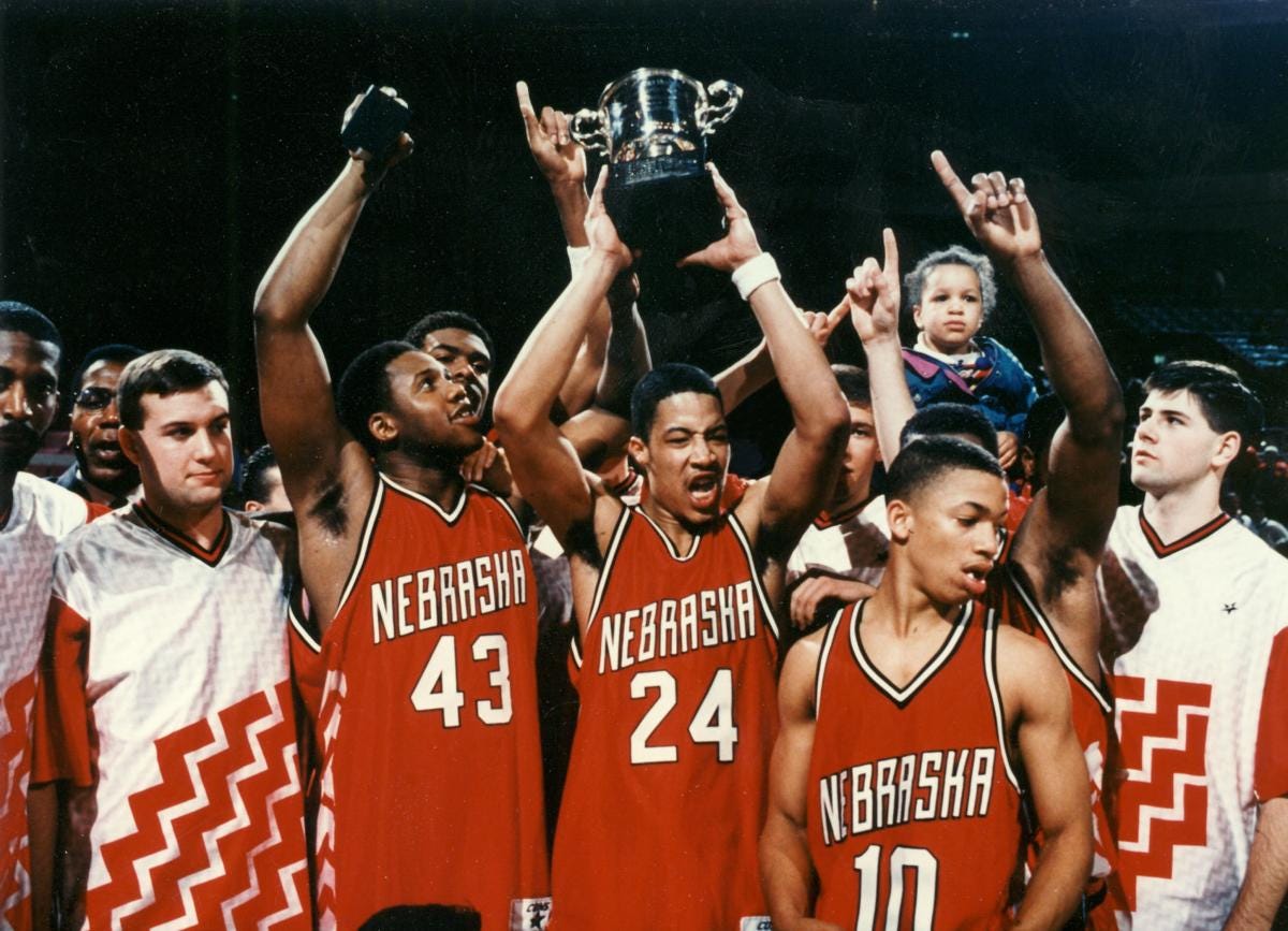 Huskers – Vintage Cowboy