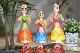 Kondapalli Dancing Doll | Papier mache dancing doll painted with acryl