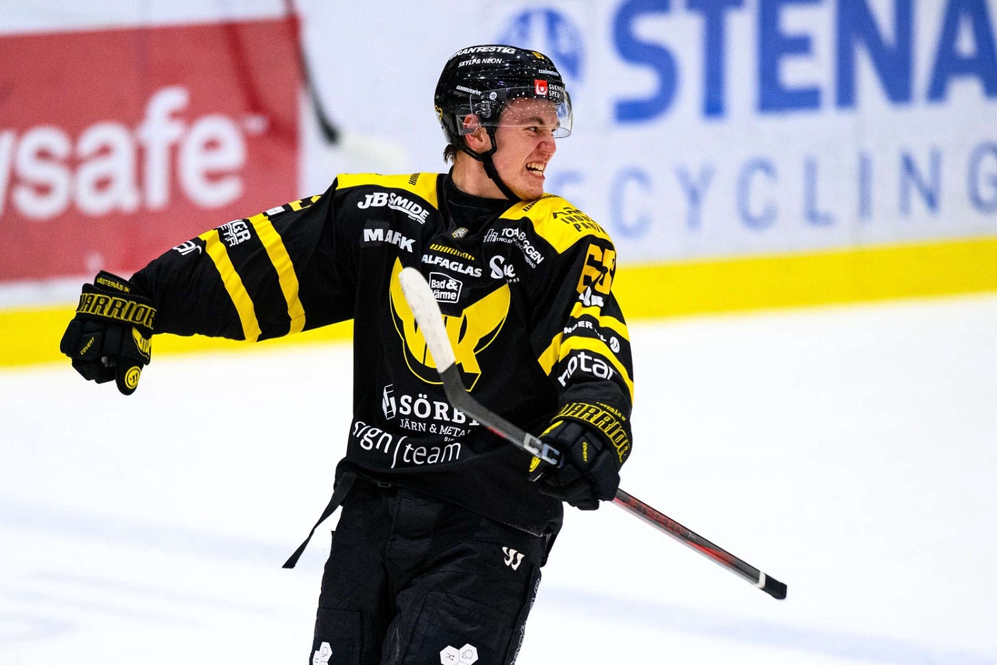 Canes Prospects on X: "Noel Fransen has been called back to Farjestad in  the SHL. In 41 games with Vasteras in HockeyAllsvenskan, he had 3 goals and  16 assists for 19 points." / X
