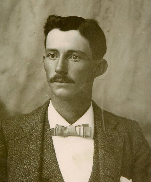 Photo of John Larn. 