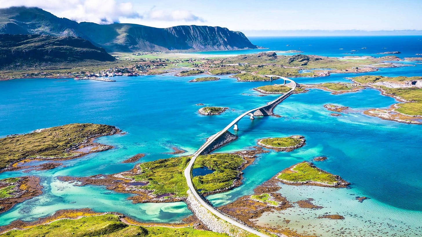 Norway Coastal Highlights | Hurtigruten US