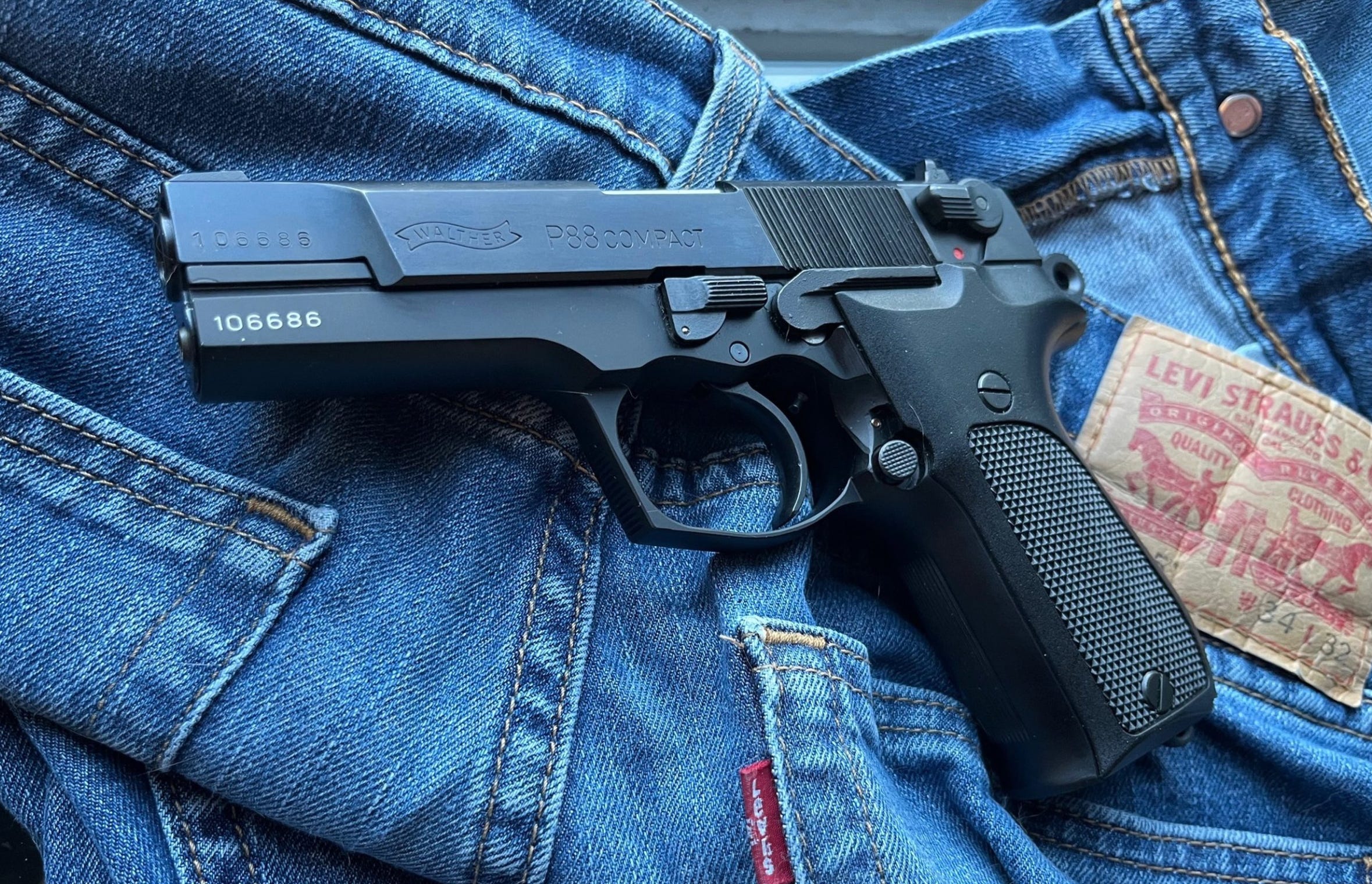 Classic - Walther P88 - by MAC - The Bangswitch