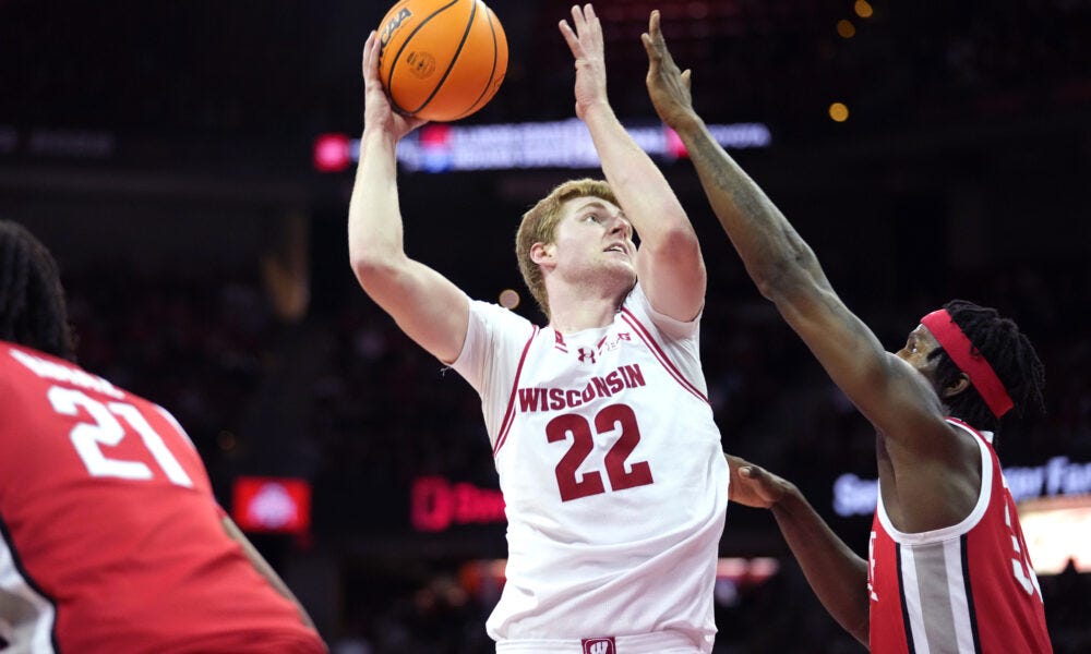 Wisconsin basketball; Badgers center Steven Crowl