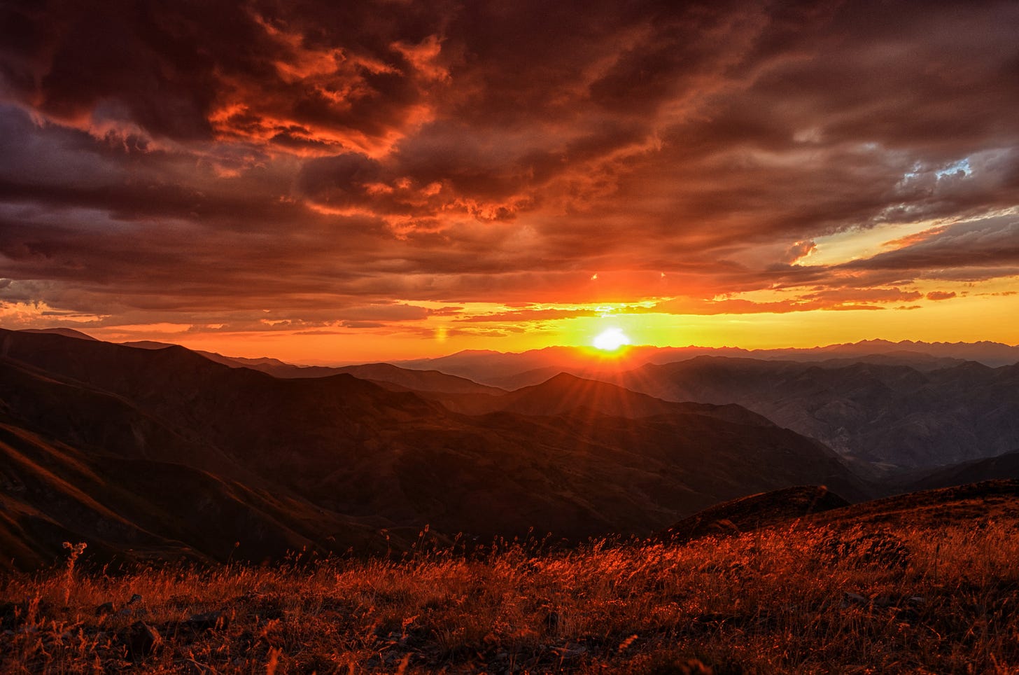 Sunset Landscape Mountains Clouds 4k Wallpaper,HD Nature Wallpapers,4k  Wallpapers,Images,Backgrounds,Photos and Pictures