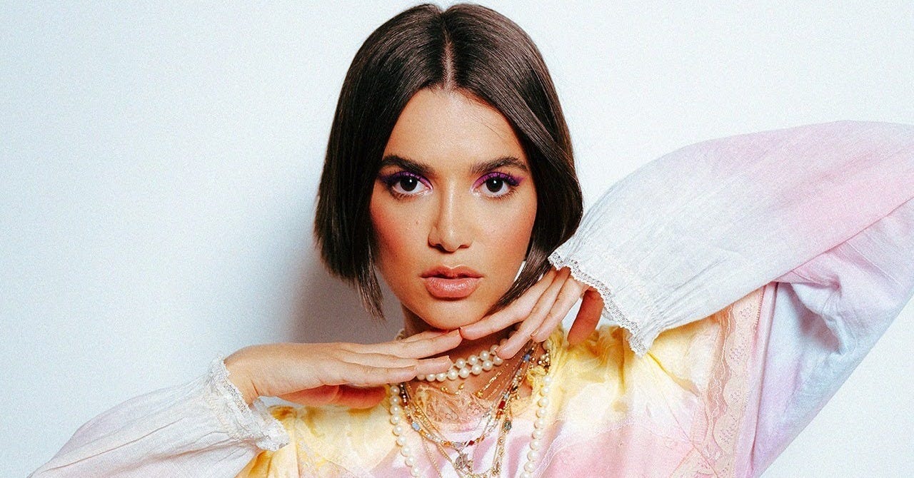 Desvendamos o estilo do fenômeno Manu Gavassi - Fashionistando