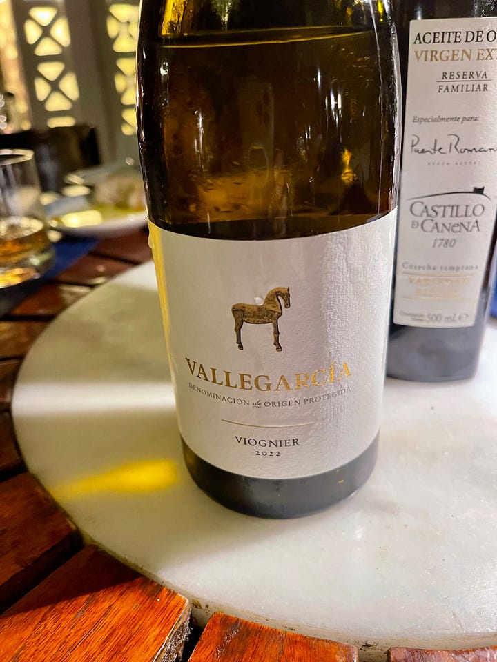 Sea_Grill_Sommelier_Juan_Carlos_and_Vallegarcia_Viognier