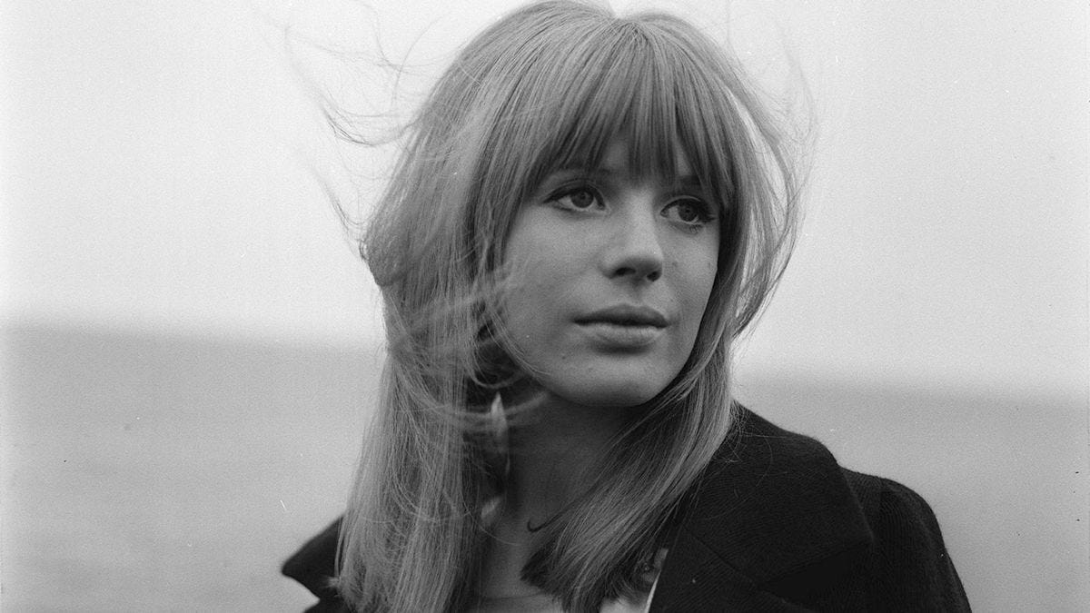 Rock&#39;n&#39;roll witness Marianne Faithfull keeps her vagabond ways even as the  ravages of dissolute life bite - Gavin Allen - Mirror Online