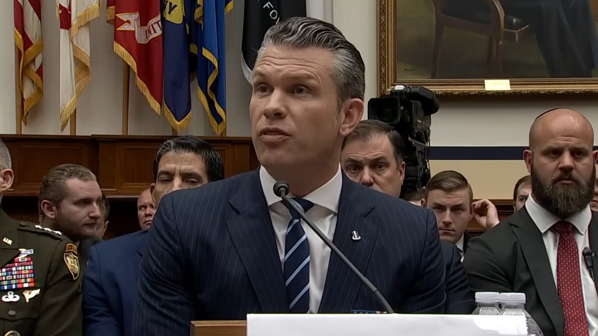LIVE: How Will Hegseth Von Sh*tfaced Embarrass Himself And The US Military Today?