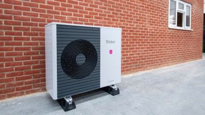Heat pumps: Can you get £5,000 to replace your gas boiler and will it cover  the cost? | ITV News