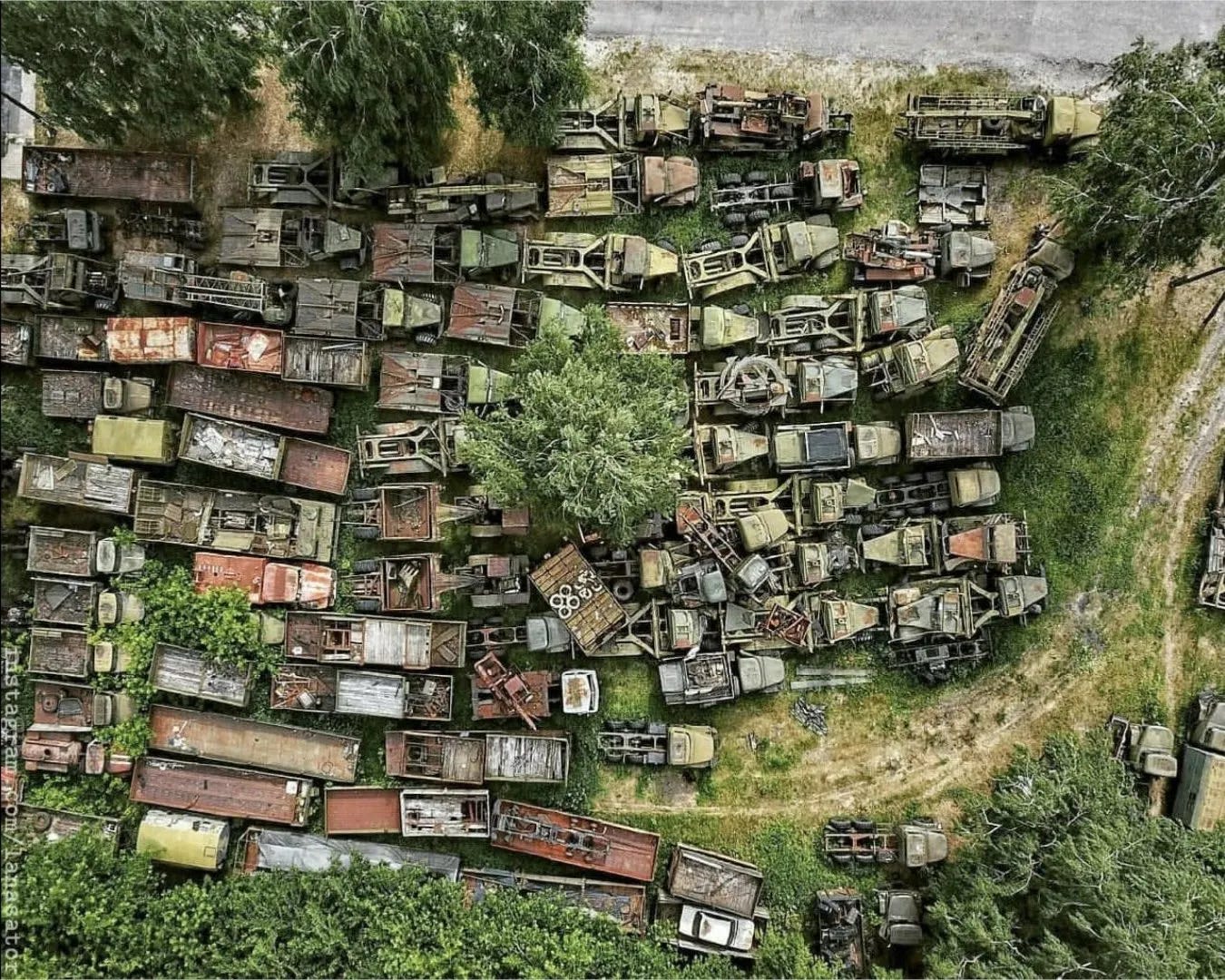 Stored-Russian-trucks.jpg
