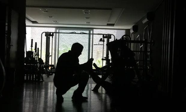 Incêndio em subestação no Paraná provoca apagão nacional: entenda o que ocorreu 