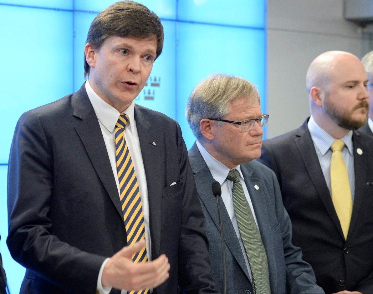 Andreas Norlén, Per-Ingvar Johnsson och jag under en presskonferens med KU. Andreas Norlén, Per-Ingvar Johnsson och jag under en presskonferens med KU.