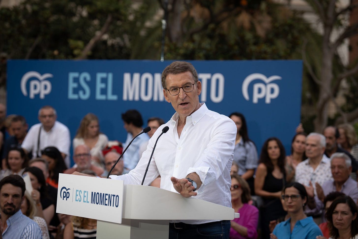 En qué trabajaba Alberto Núñez Feijóo antes de ser político? Cargos  anteriores y trayectoria laboral antes de liderar el PP - Infobae