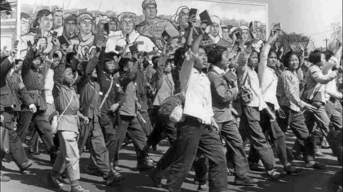 Chinese Red Guards Apologize, Reopening A Dark Chapter : Parallels : NPR
