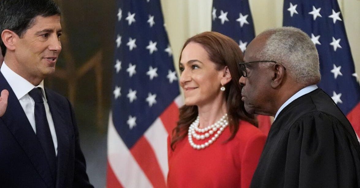 Warsh is sworn in as the Fed chair after Trump's bid for greater control over the independent bank | Ap-business | wfmz.com Warsh is sworn in as the Fed chair after Trump's bid for greater control over the independent bank | Ap-business | wfmz.com