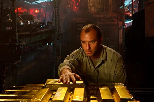 Jude Law in the trailer for the new movie Black Sea Jude Law in the trailer for the new movie Black Sea