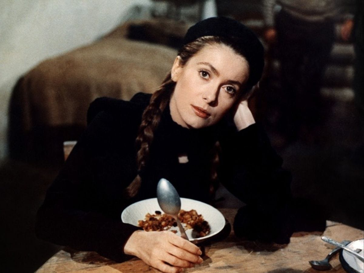 Catherine Deneuve in Tristana (1970) | Catherine deneuve, Parisian diet,  Catherine