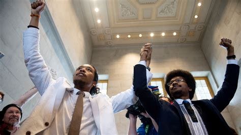 Two Tennessee Democrats expelled over gun control protest