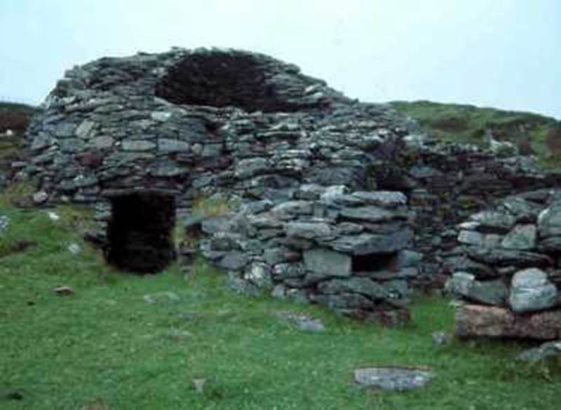 A picture containing grass, outdoor, rock, field

Description automatically generated