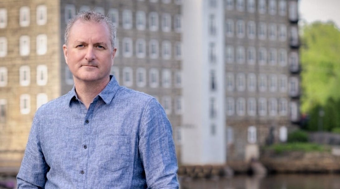 Outdoors photo of Bodhipaksa