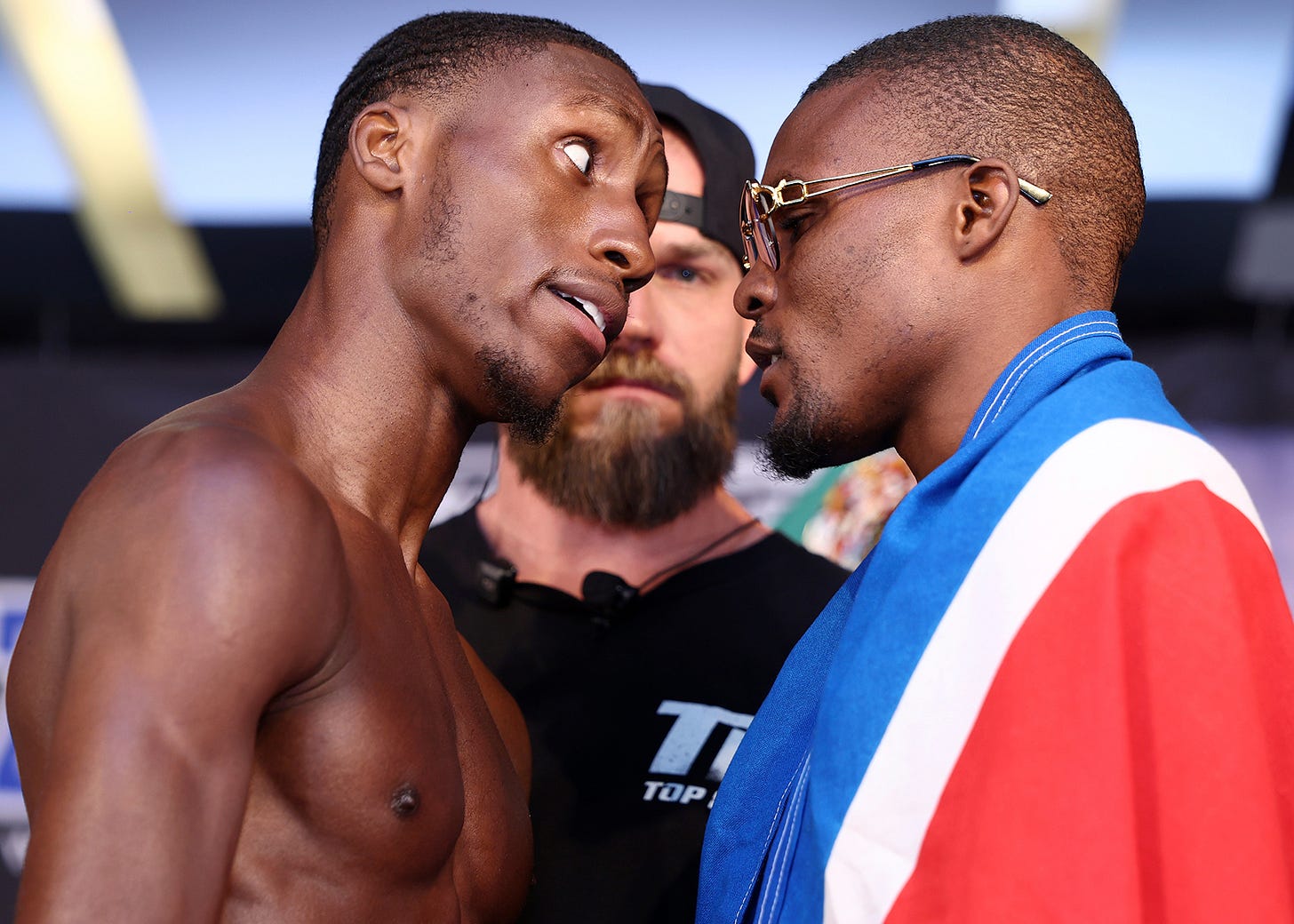 Bruce Carrington vs Mateus Heita_faceoff3.jpg Bruce Carrington vs Mateus Heita_faceoff3.jpg